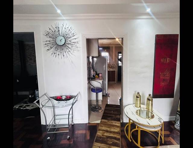 4 BEDROOM FREEHOLD FOR SALE IN GUGULETU